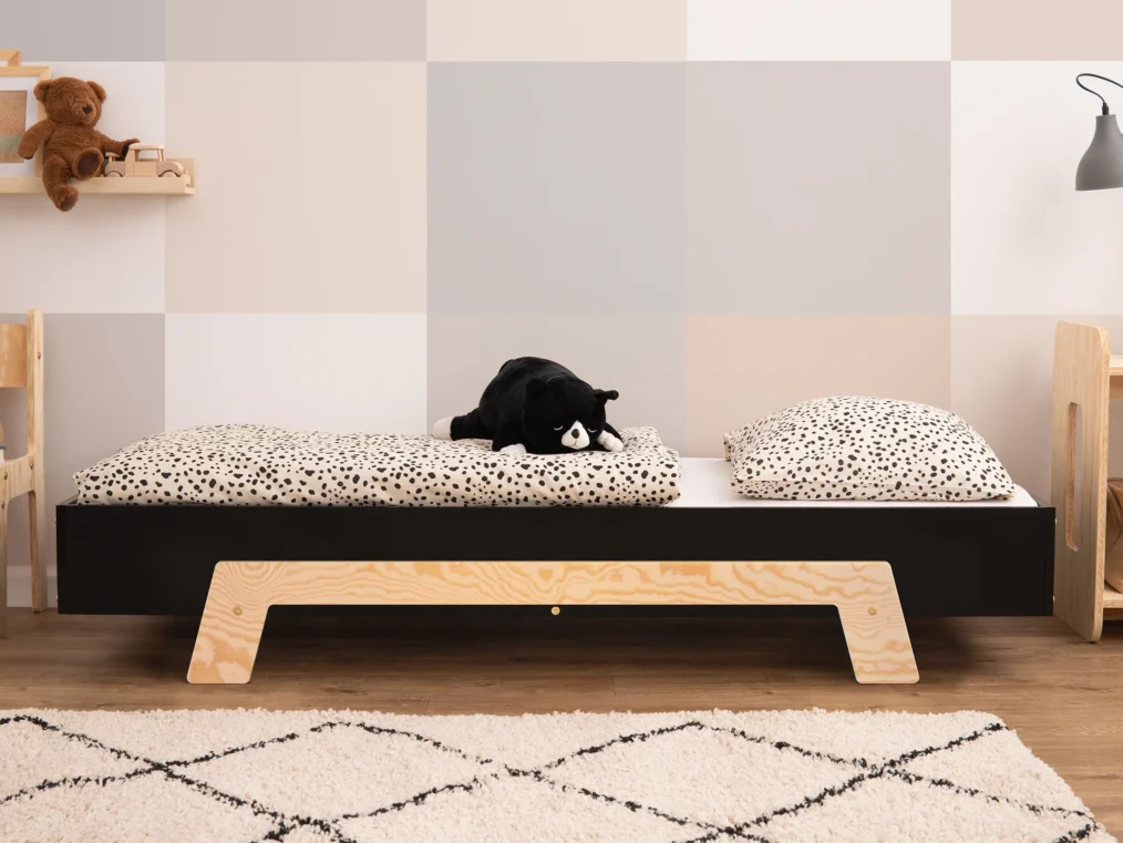 Lit pour enfant en bois fabriqué en contreplaqué de pin sans barrières couleur noir