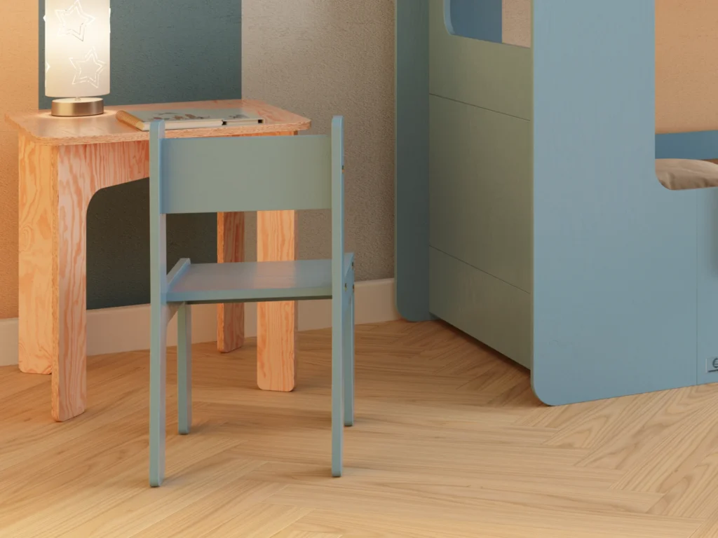 Chaise enfant en bois réalisée en contreplaqué de pin couleur bleue