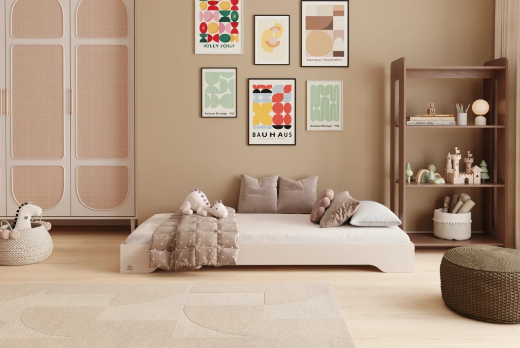 Lit enfant en bois sans barrières fabriqué en contreplaqué de pin couleur blanc