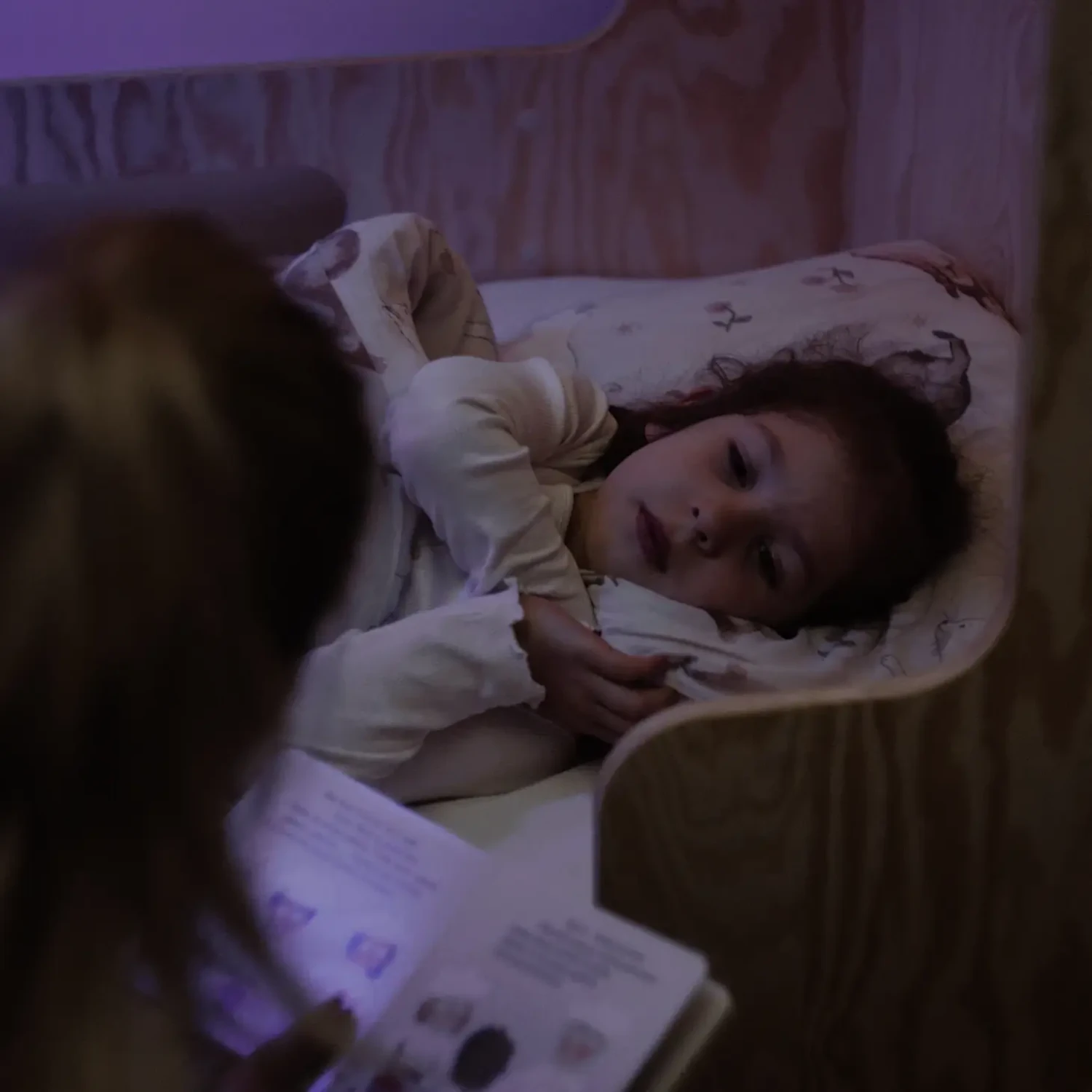 Lit superposé en bois pour enfants avec barrières de sécurité et sommier MIMI B Montessori